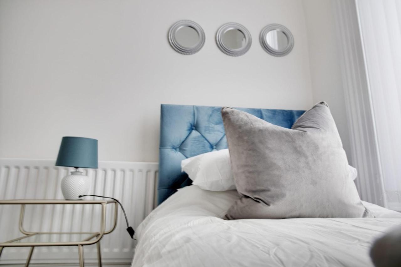 Stunning 4-Bedroom, 2 Bathrooms In Sunderland Сандерлэнд Экстерьер фото
