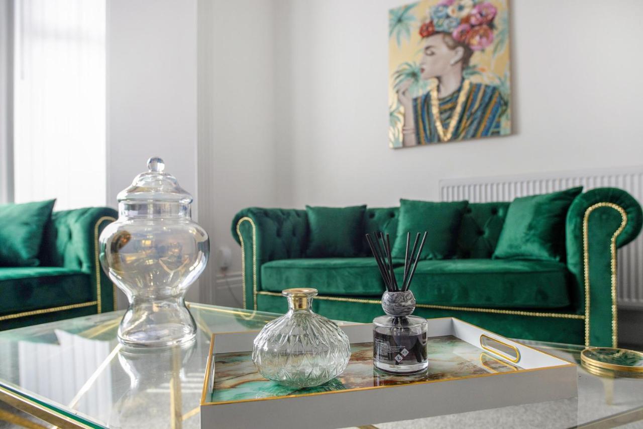 Stunning 4-Bedroom, 2 Bathrooms In Sunderland Сандерлэнд Экстерьер фото